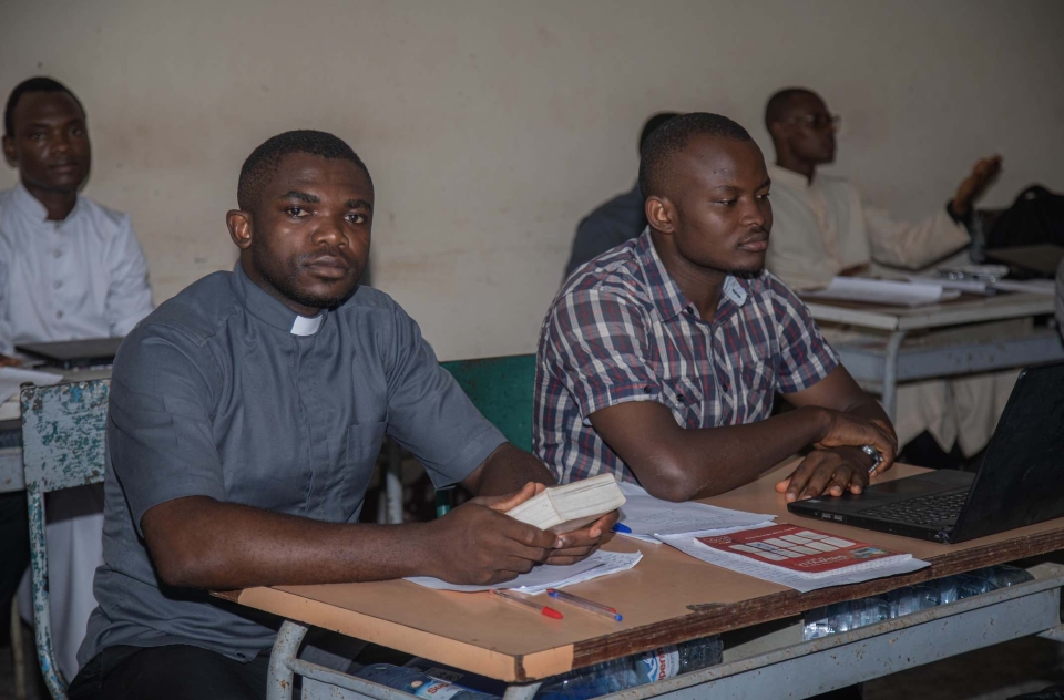 SESSION NORMALE DU PREMIER SEMESTRE 2025-2026 AU GRAND SEMINAIRE SAINT PAUL VI THEOLOGAT DE DOUALA