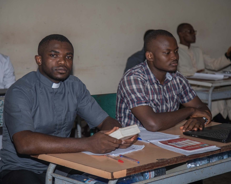 SESSION NORMALE DU PREMIER SEMESTRE 2025-2026 AU GRAND SEMINAIRE SAINT PAUL VI THEOLOGAT DE DOUALA